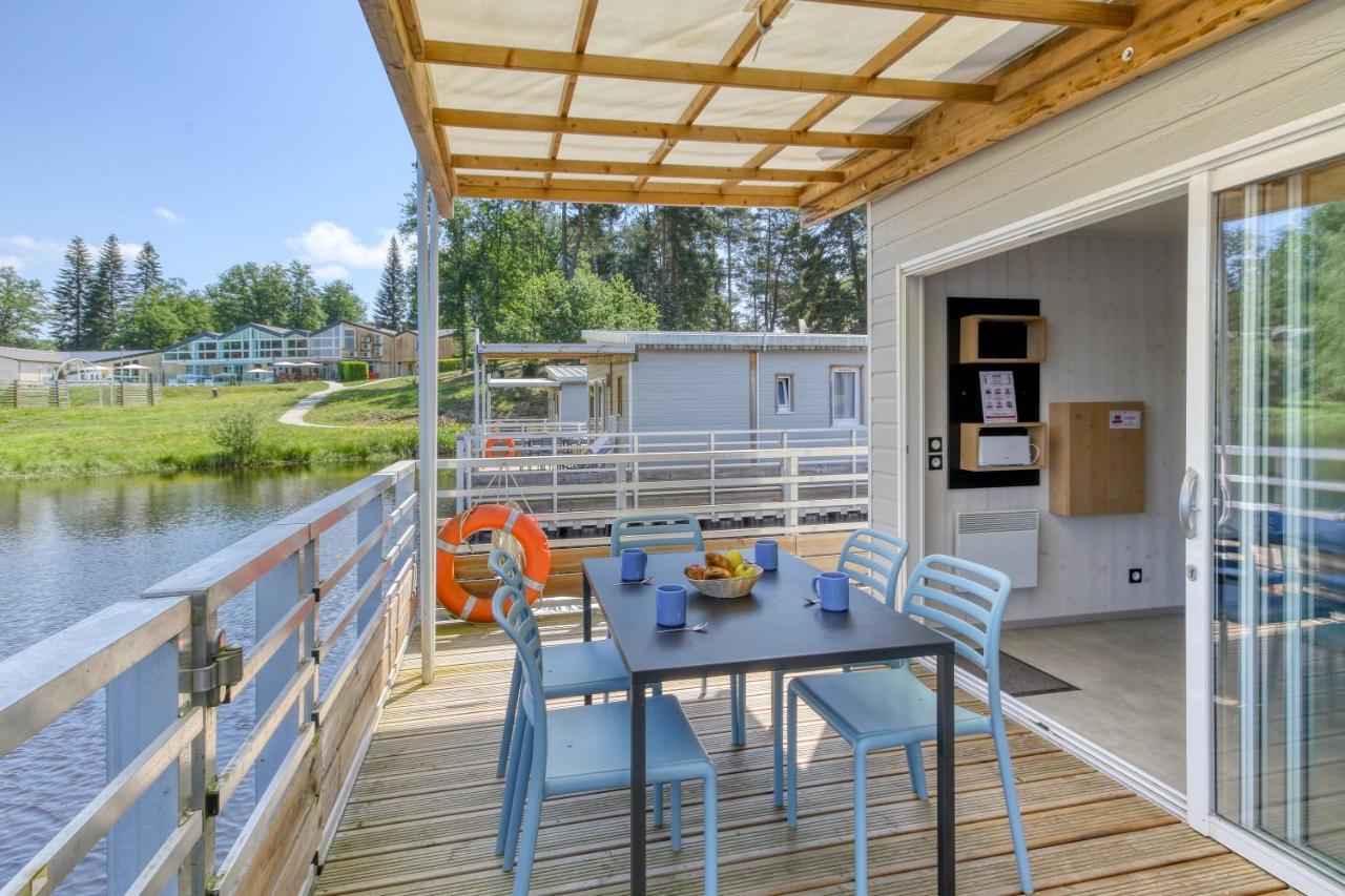 Vvf Correze Pays D'Eygurande Hotel Bagian luar foto