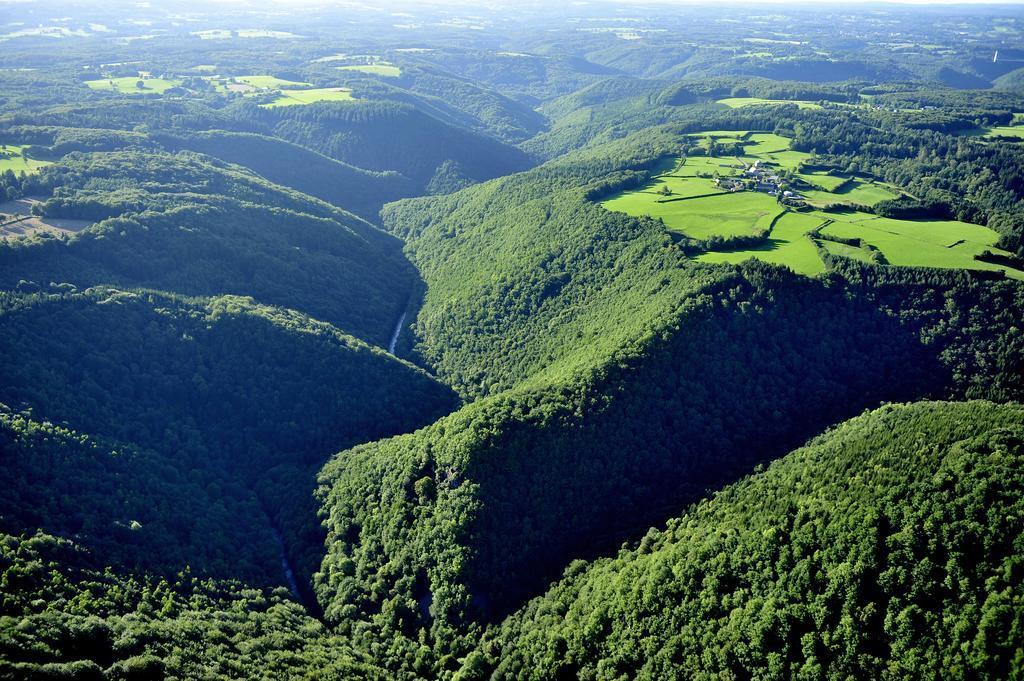 Vvf Correze Pays D'Eygurande Hotel Bagian luar foto