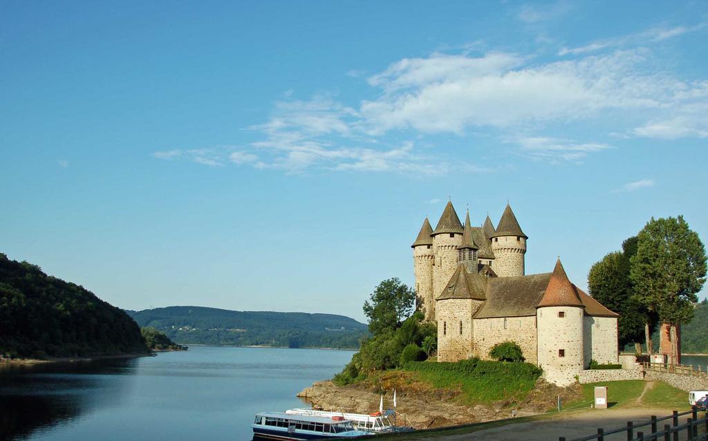 Vvf Correze Pays D'Eygurande Hotel Bagian luar foto