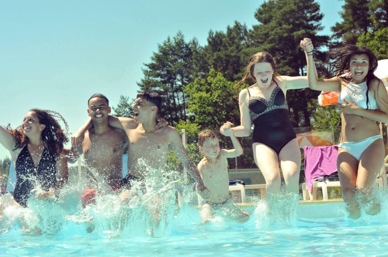 Vvf Correze Pays D'Eygurande Hotel Bagian luar foto
